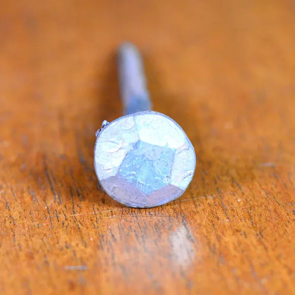 1/2″ Long Nailhead Clavos
