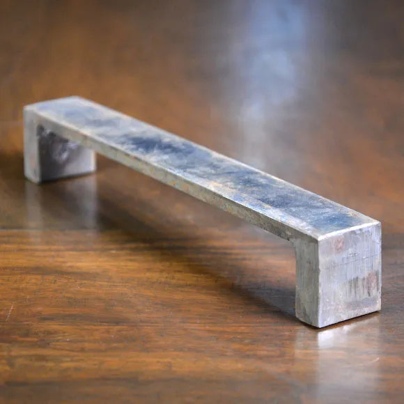 Large Alejandro Pull