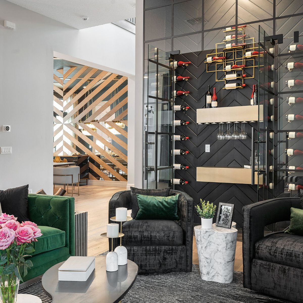 VintageView Vino Pins Mag 1 wall-mounted magnum wine display in modern glass wine room